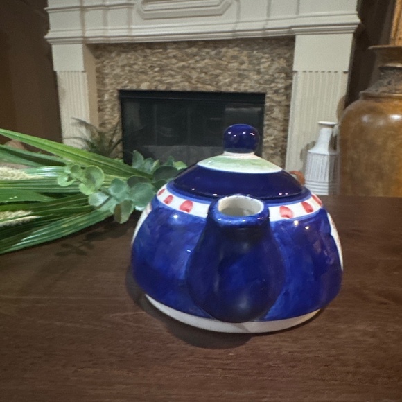 Solimene Vietri Italy Campagna style teapot. - Picture 3 of 9